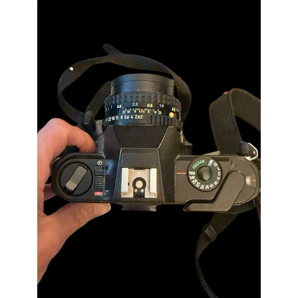 Pentax P3 35mm Camera 50 mm Lens & 70-210mm Vivitar Macro Focusing Zoom Lens